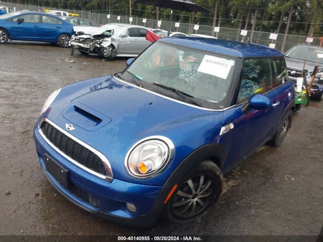 2008 MINI COOPER S WMWMF73508TV39046 Photo 1