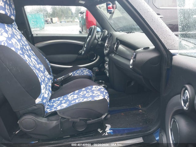 2008 MINI COOPER S WMWMF73508TV39046 Photo 4