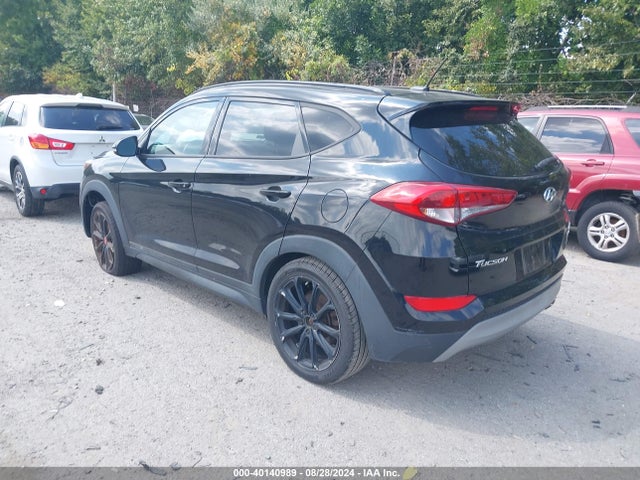 Hyundai Tucson Night 2017 KM8J3CA23HU451341 Image 3