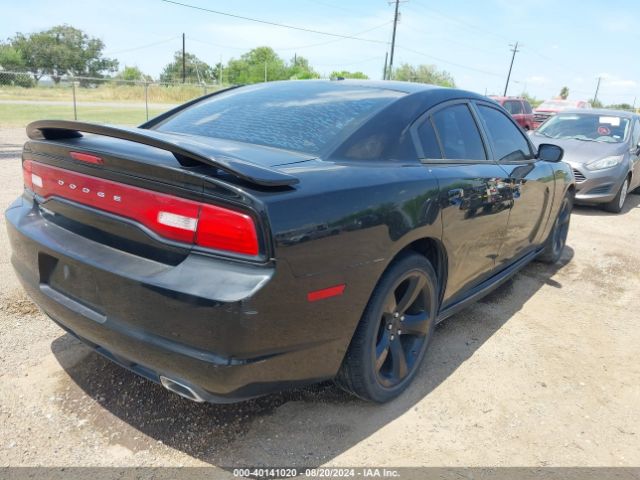 2C3CDXHG5EH138152 Dodge Charger Sxt Plus