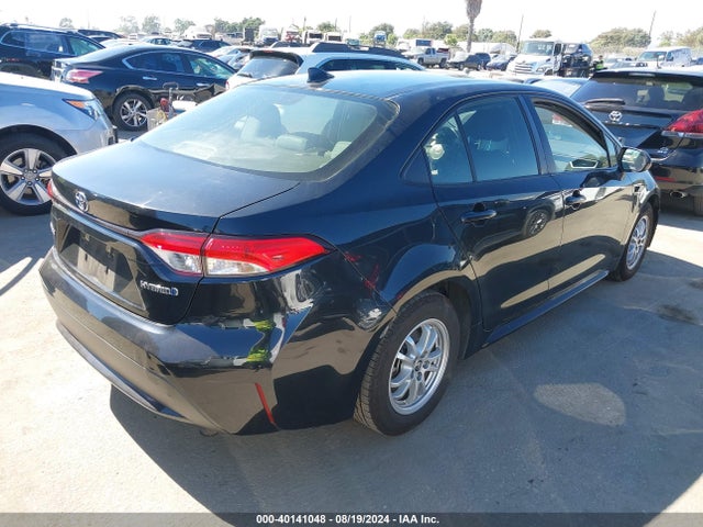 Toyota Corolla Hybrid Le 2021 JTDEAMDE8MJ001199 Image 4
