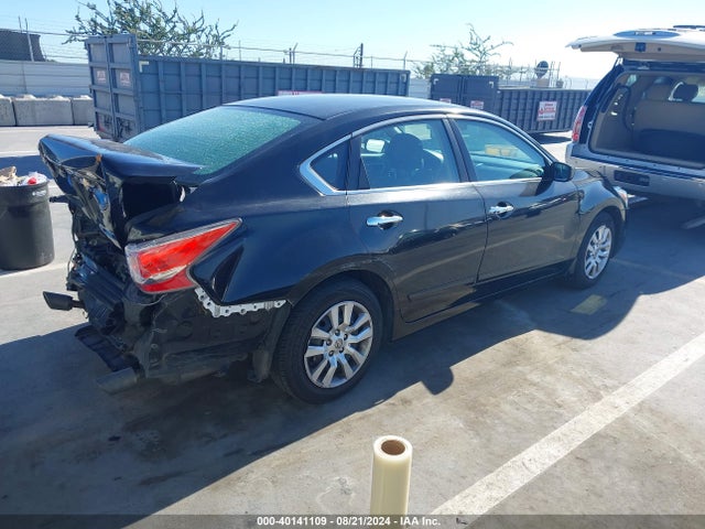 Nissan Altima 2.5 S 2015 1N4AL3AP3FN915967 Image 4