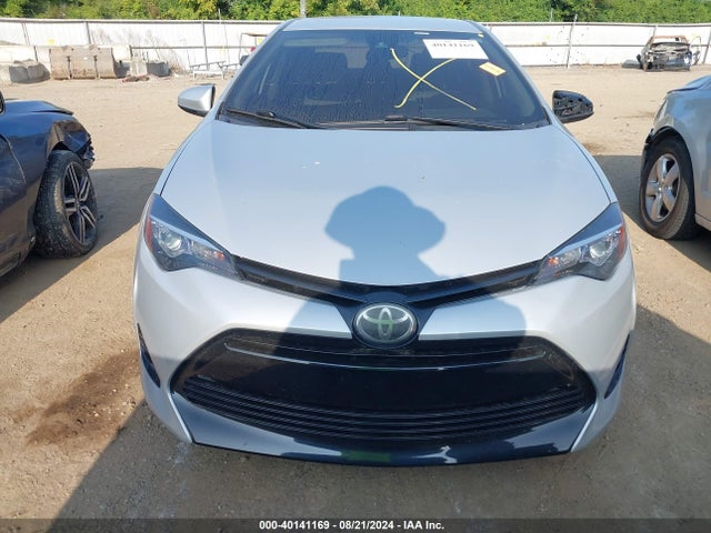 Toyota COROLLA LE 2018 2T1BURHE1JC015759 Image 12