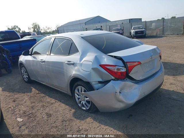 Toyota COROLLA LE 2018 2T1BURHE1JC015759 Image 3