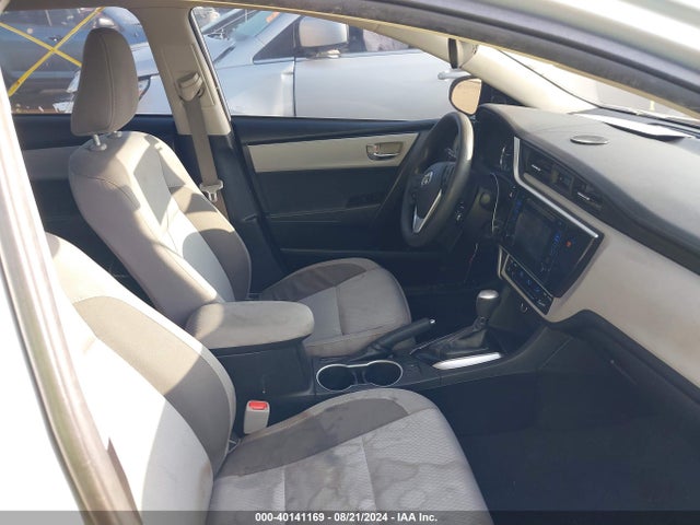 Toyota COROLLA LE 2018 2T1BURHE1JC015759 Image 5
