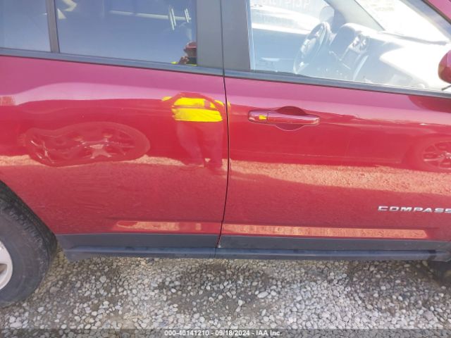 1C4NJCEB0HD206597 Jeep Compass Latitude Fwd