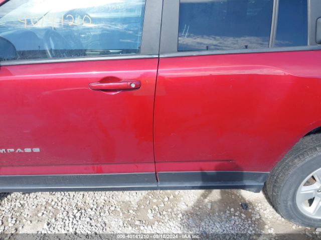 1C4NJCEB0HD206597 Jeep Compass Latitude Fwd