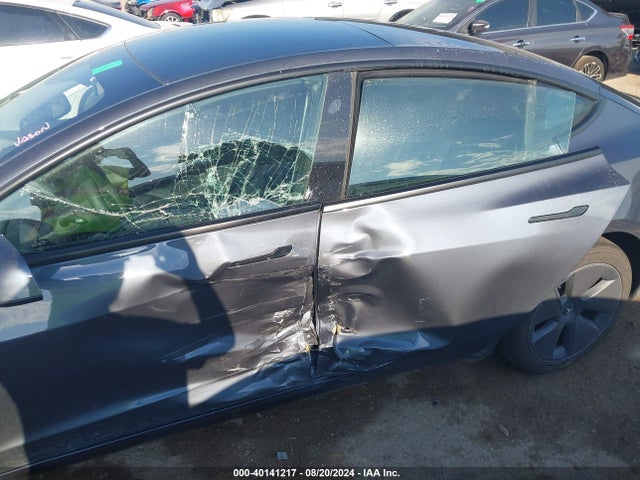 2023 TESLA MODEL 3 5YJ3E1EA0PF700358 Photo 5