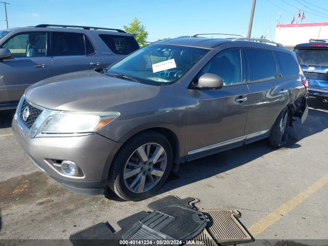 40141234 :رقم المزاد ، 5N1AR2MMXDC673428 vin ، 2013 Nissan Pathfinder Platinum مزاد بيع