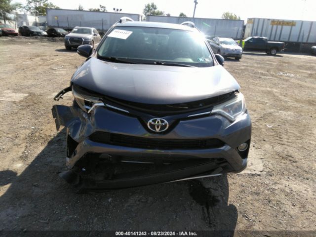 JTMRFREV9GJ078151 Toyota Rav4 Xle