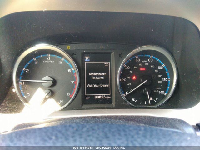 JTMRFREV9GJ078151 Toyota Rav4 Xle