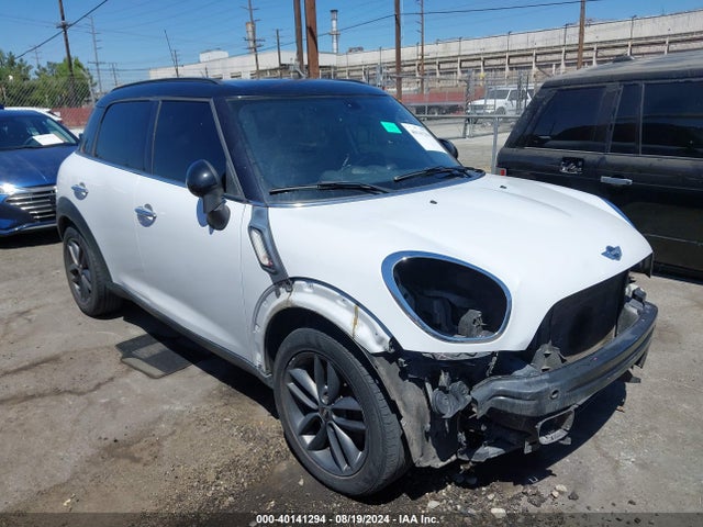 2013 MINI COUNTRYMAN WMWZC3C52DWP24053 Photo 0