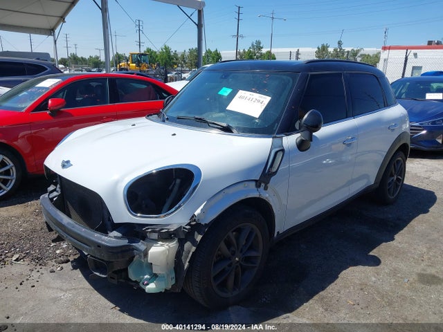 2013 MINI COUNTRYMAN WMWZC3C52DWP24053 Photo 1