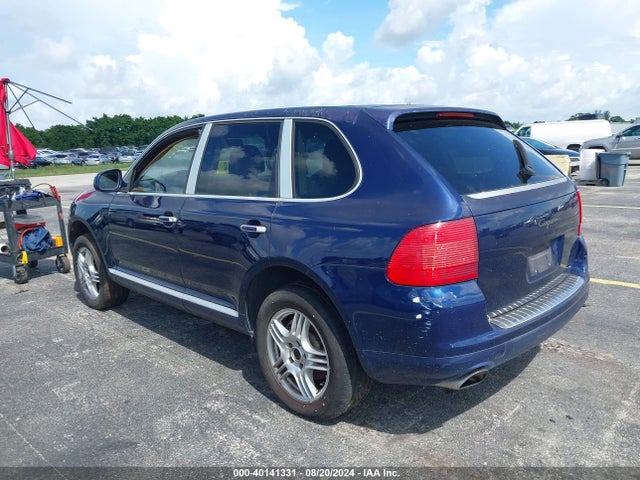 2006 PORSCHE CAYENNE WP1AA29P06LA24401 Photo 2