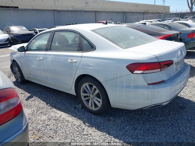 1VWAA7A30LC012622 Volkswagen Passat 2.0t S
