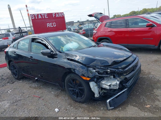 2019 2HGFC2F67KH557402 main image