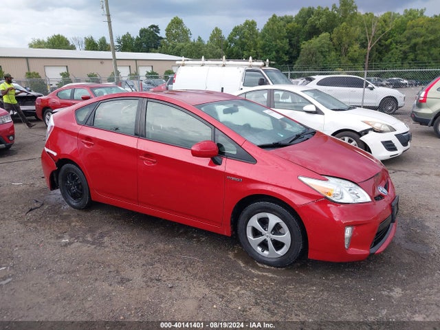 Toyota Prius Two 2015 JTDKN3DU0F1930931 zdjęcie główne