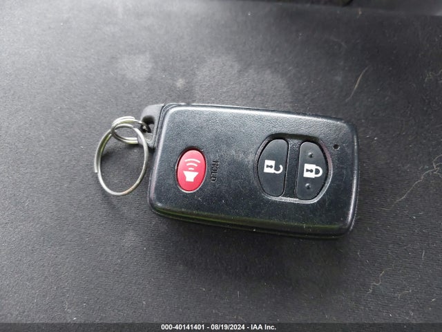 Toyota Prius Two 2015 JTDKN3DU0F1930931 Image 11