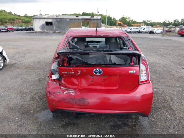 Toyota Prius Two 2015 JTDKN3DU0F1930931 Image 6