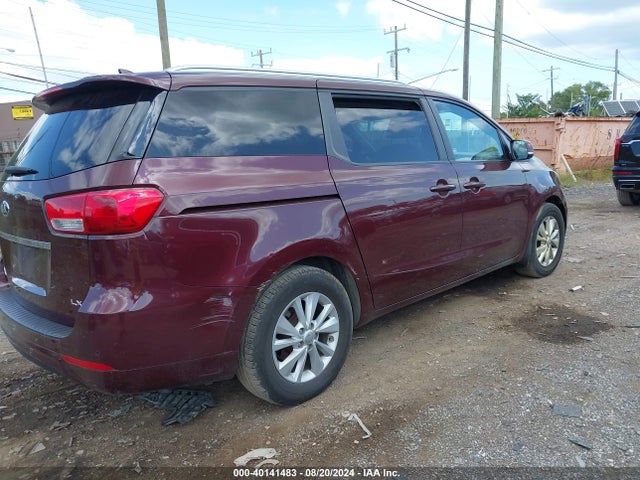 KIA SEDONA LX 2016 KNDMB5C1XG6134826 Image 4