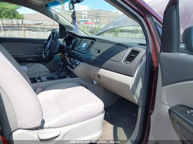 KIA SEDONA LX 2016 KNDMB5C1XG6134826 Image 5