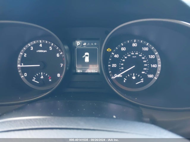 5NMZUDLB9HH031727 Hyundai Santa Fe Sport 2.4l