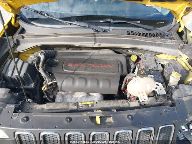 ZACCJABBXHPE49920 Jeep Renegade Latitude Fwd