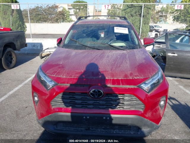 2T3C1RFVXNW186053 Toyota Rav4 Xle Premium