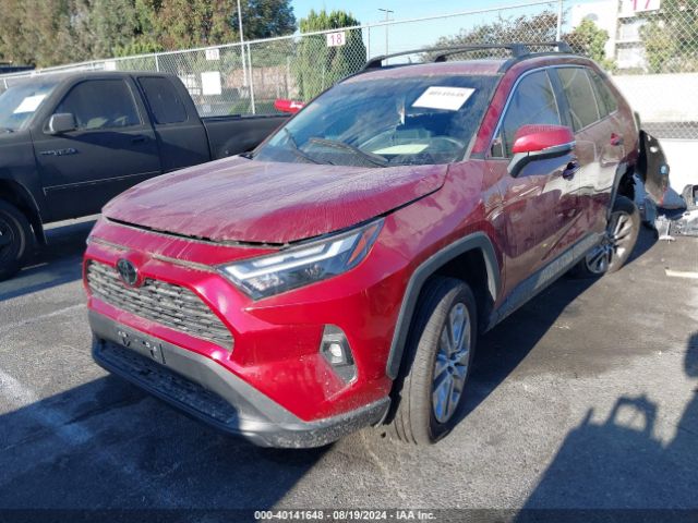 2T3C1RFVXNW186053 Toyota Rav4 Xle Premium