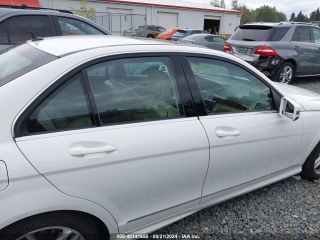 WDDGF8AB7ER319366 Mercedes-Benz C 300 Luxury 4matic/sport 4matic
