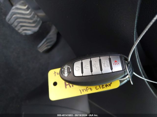 5N1AT2MT2HC805192 Nissan Rogue Sl