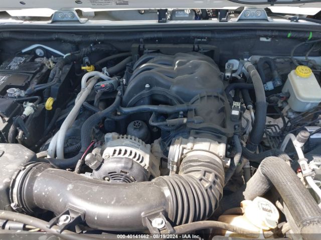 1C4BJWDG9EL269524 Jeep Wrangler Unlimited Sport