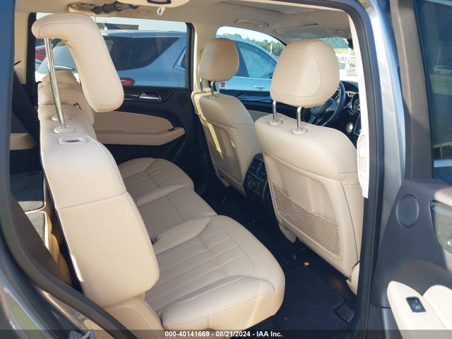 4JGDF6EE8HA826328 Mercedes-Benz Gls 450 4matic