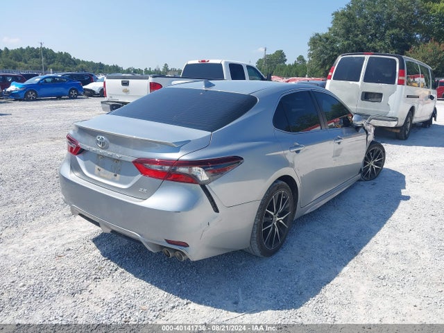 Toyota CAMRY SE 2022 4T1G11AK6NU670634 Image 4