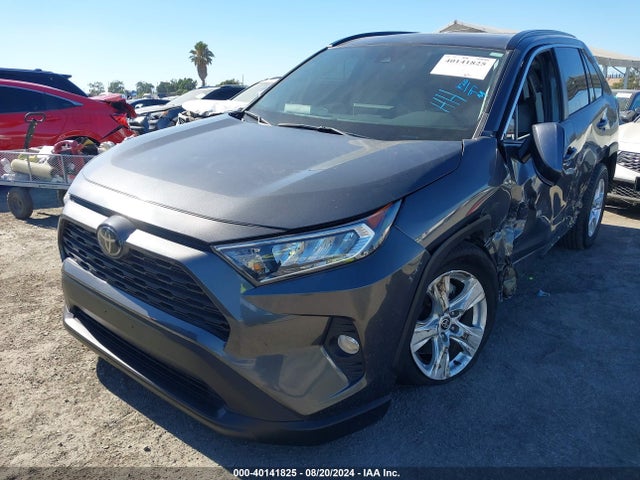 Toyota Rav4 Xle 2021 2T3W1RFV9MW137874 Image 2