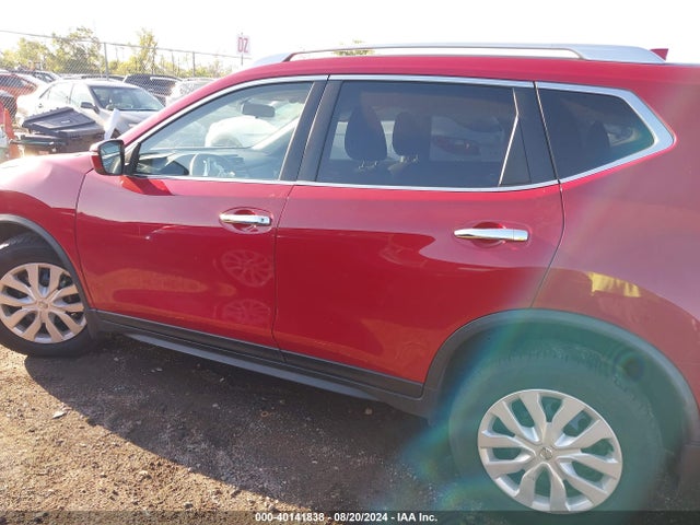 Nissan ROGUE S 2017 JN8AT2MT8HW396560 Image 14