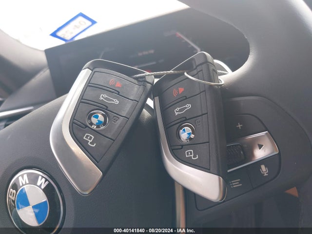 3MW69FF07P8D64388 BMW 330I