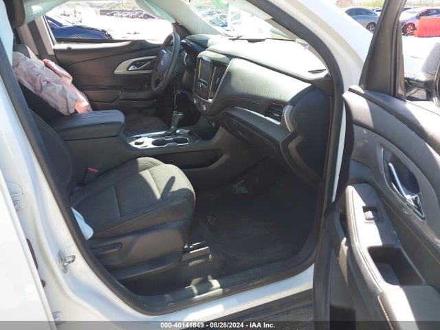 Chevrolet Traverse Ls 2019 1GNERFKW8KJ307341 Image 5