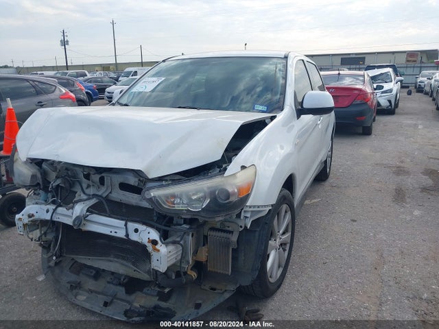 2014 MITSUBISHI OUTLANDER SPORT 4A4AP3AU9EE023704 Photo 2