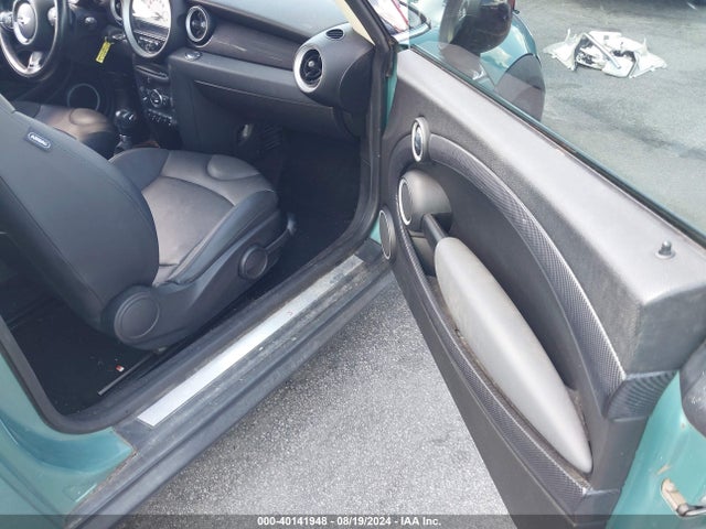 2012 MINI COOPER S WMWSV3C57CTY17498 Photo 4