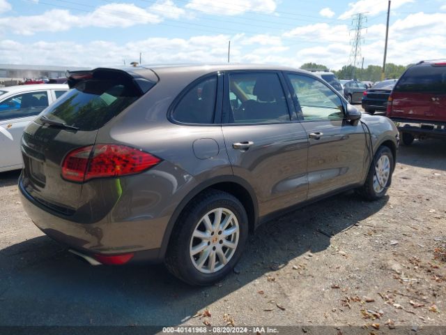 2013 PORSCHE CAYENNE WP1AA2A24DLA19229 Photo 3