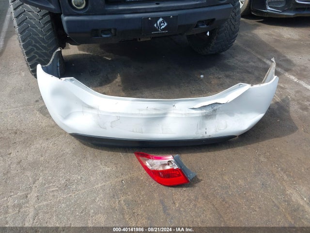 Toyota COROLLA LE 2019 5YFBURHE5KP899268 Image 12