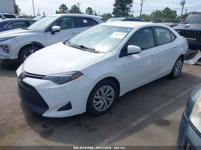 Toyota COROLLA LE 2019 5YFBURHE5KP899268 Image 2