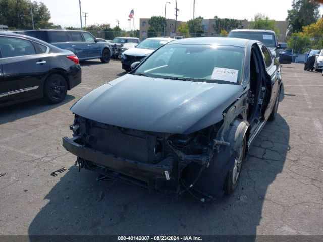 5XXGT4L3XKG318051 KIA Optima Lx