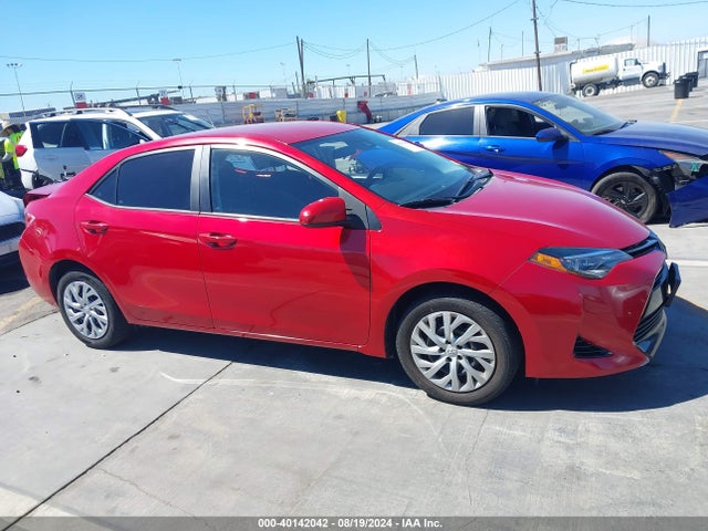 Toyota COROLLA LE 2018 5YFBURHE0JP796774 Image 14