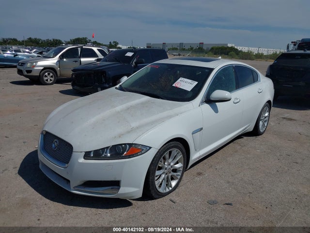 2013 JAGUAR XF SAJWA0E75D8U08953 Photo 1