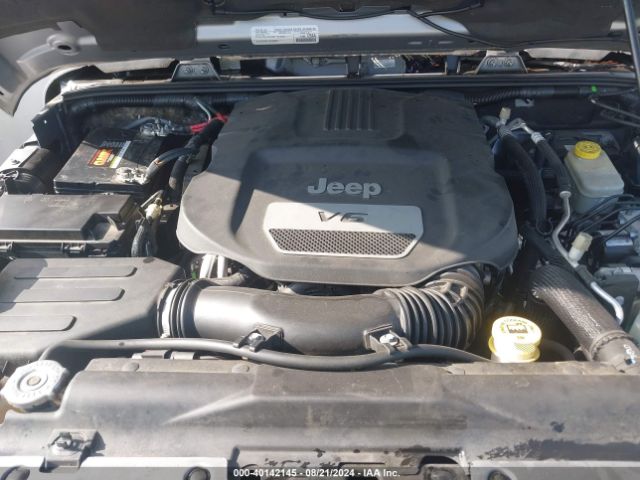 1C4AJWBG0FL756403 Jeep Wrangler Sahara