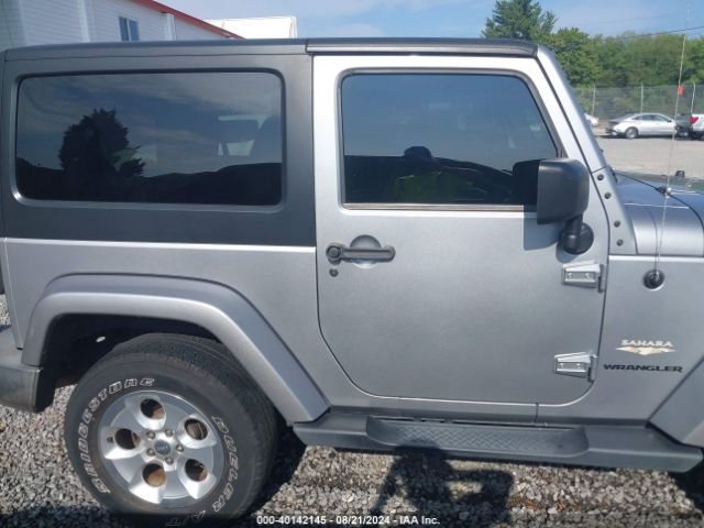 1C4AJWBG0FL756403 Jeep Wrangler Sahara