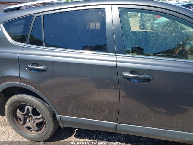 Toyota RAV4 LE 2017 JTMBFREV2HJ124423 Image 13