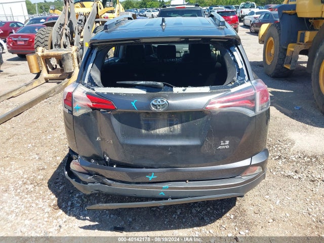 Toyota RAV4 LE 2017 JTMBFREV2HJ124423 Image 16
